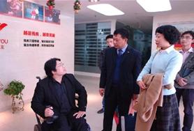 彼得德鲁克学院院长来残友参观