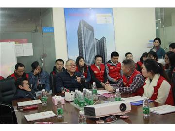 亿嘉国际集团一行来访残友，为大家带来丰盛的午餐，祝愿大家新年快乐
