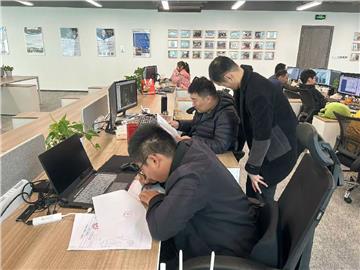 不放弃的人生 经历命运的伤，追逐生活的光！科技园里的他们，“折翼”也能飞翔